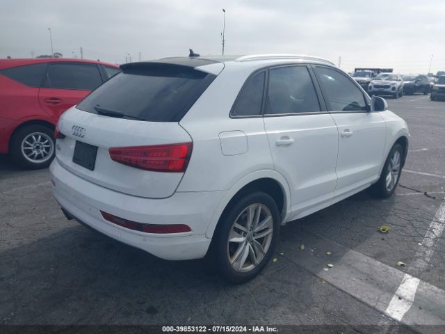 WA1BCCFS3HR005169 Audi Q3 2.0t Premium