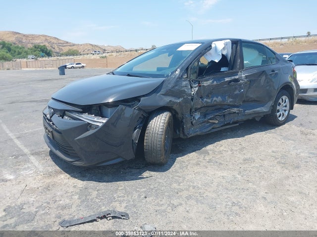 Toyota Corolla Hybrid Le 2023 JTDBCMFEXP3001773 Image 2