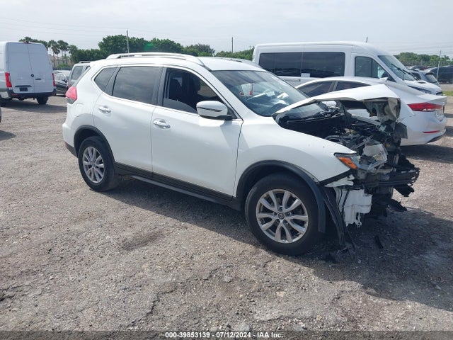 Nissan ROGUE SV 2017 JN8AT2MVXHW027913 Image 1