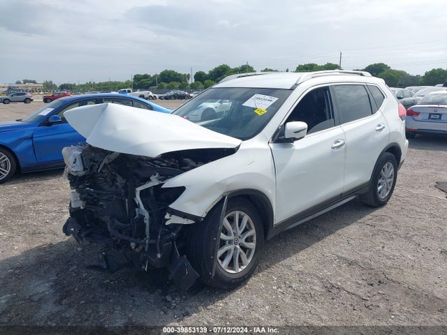 Nissan ROGUE SV 2017 JN8AT2MVXHW027913 Image 2