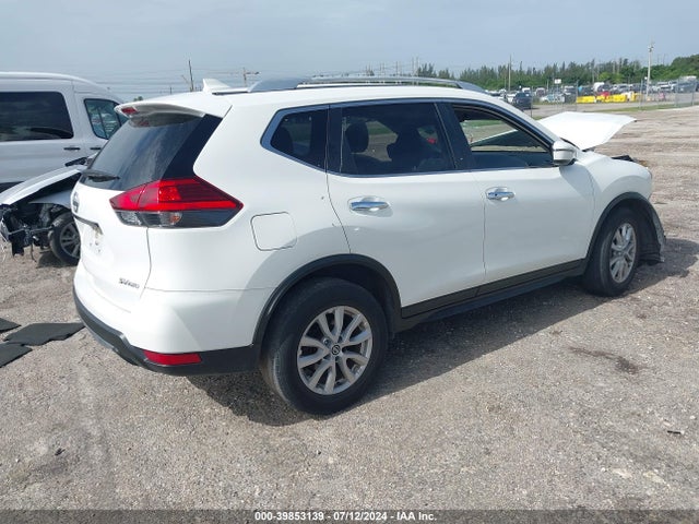 Nissan ROGUE SV 2017 JN8AT2MVXHW027913 Image 4