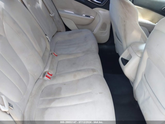 1C3CCCAB6FN716858 Chrysler 200 Limited