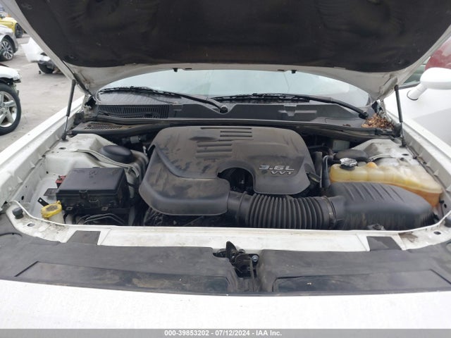 Dodge Challenger Sxt 2018 2C3CDZAGXJH161104 Image 10