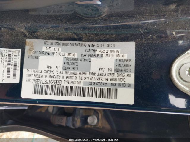 3MZBN1L39JM269583 Mazda Mazda3 Touring