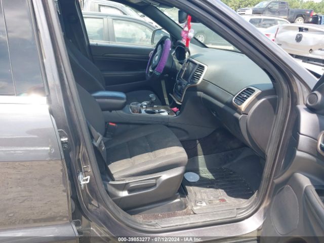 1C4RJFAG6FC211035 Jeep Grand Cherokee Laredo