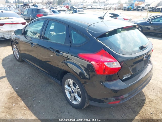Ford FOCUS SE 2014 1FADP3K24EL367489 Image 3