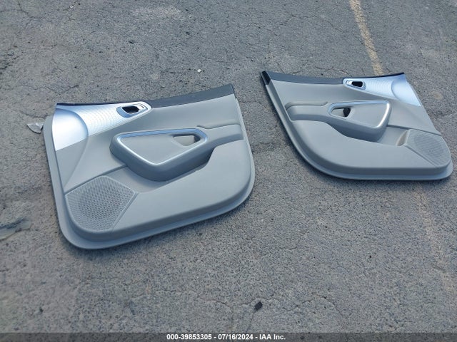 KNDJ23AU0L7081689 KIA SOUL LX
