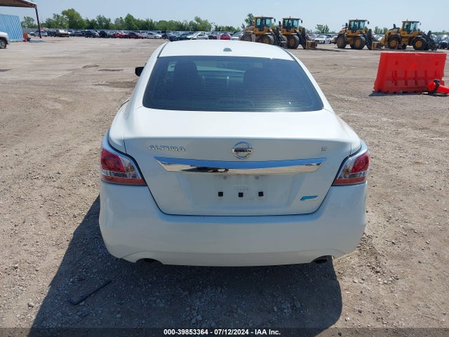 Nissan Altima 2.5 S 2014 1N4AL3AP8EN390015 Image 17
