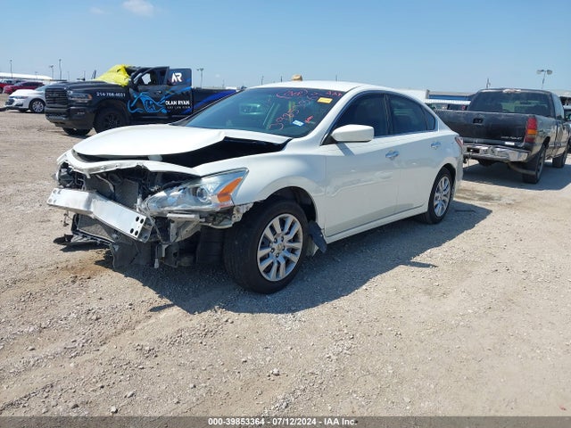 Nissan Altima 2.5 S 2014 1N4AL3AP8EN390015 Image 2
