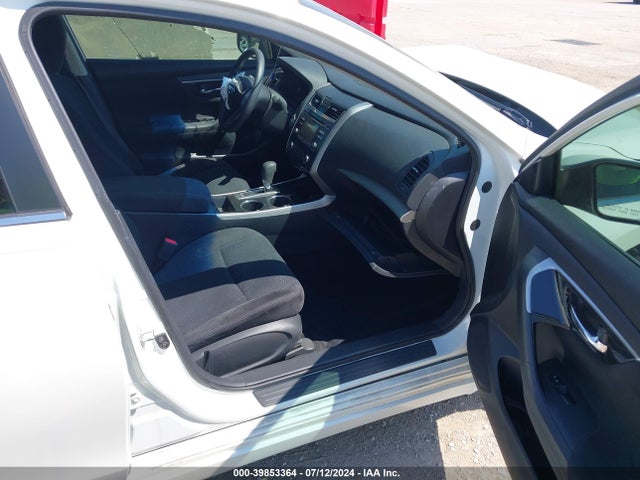 Nissan Altima 2.5 S 2014 1N4AL3AP8EN390015 Image 5
