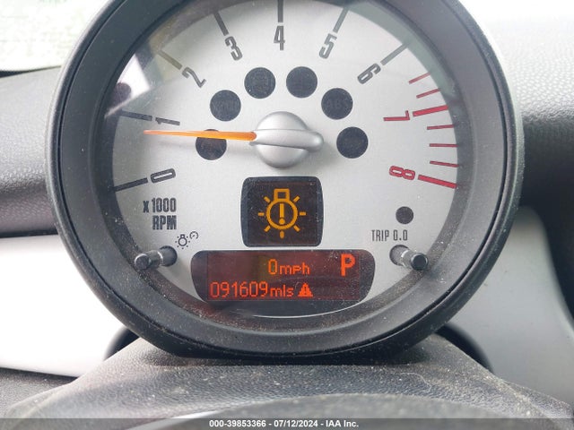 2011 MINI COOPER WMWSU3C59BT091533 Photo 6