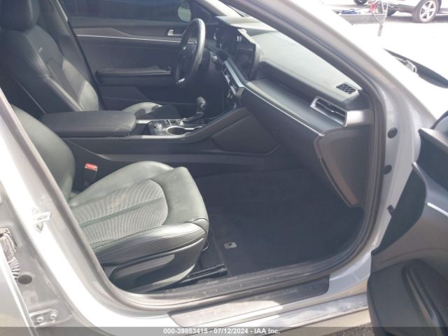 5XXG64J25NG105885 KIA K5 Gt-line