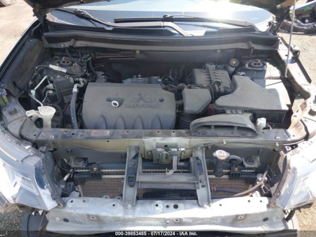 JA4AZ3A3XGZ048027 Mitsubishi Outlander Sel