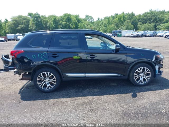 JA4AZ3A3XGZ048027 Mitsubishi Outlander Sel