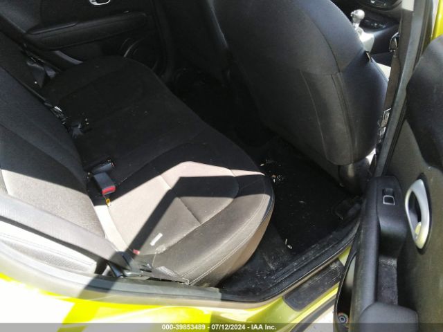 KNDJN2A25J7899206 KIA Soul