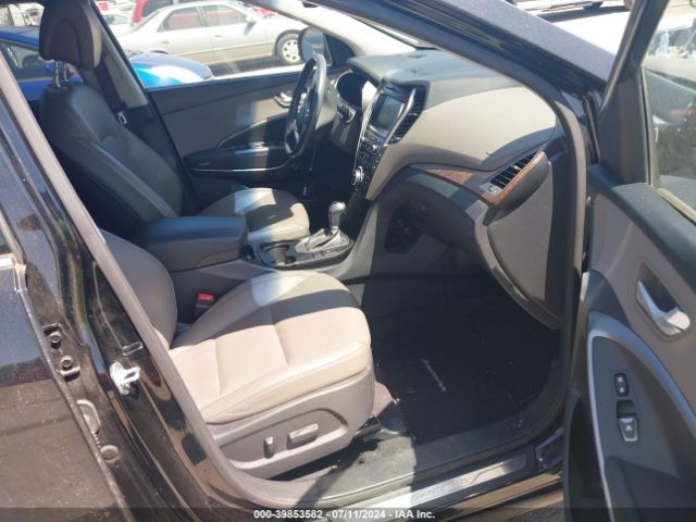KM8SNDHF4HU229968 Hyundai Santa Fe Se