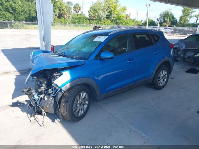 KM8J33A47GU083827 Hyundai TUCSON SE