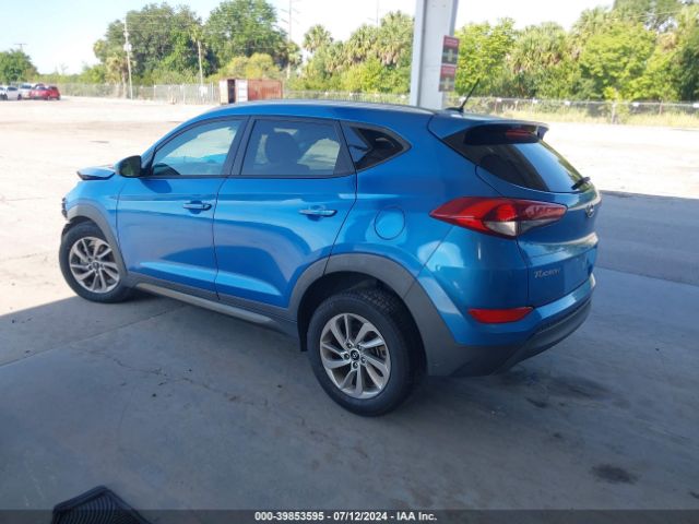 KM8J33A47GU083827 Hyundai TUCSON SE