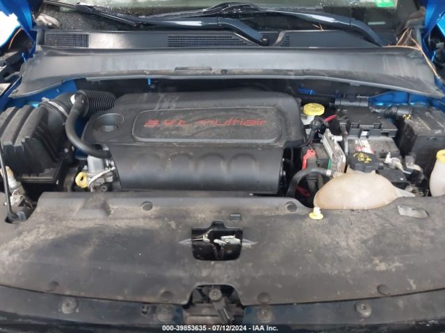 3C4NJCBB0JT134126 Jeep Compass Latitude Fwd