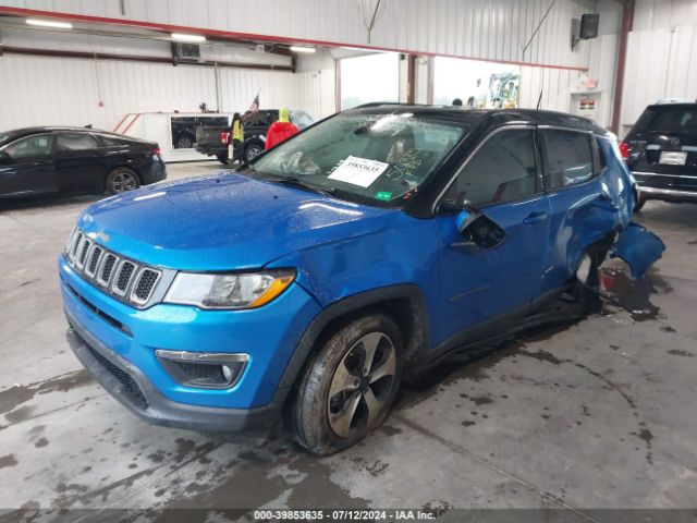 3C4NJCBB0JT134126 Jeep Compass Latitude Fwd
