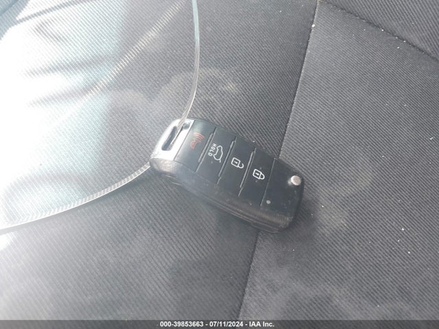 KIA SOUL + 2015 KNDJP3A55F7149144 Image 11