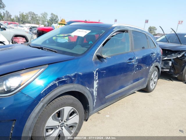 KNDCB3LC1K5251131 KIA NIRO LX