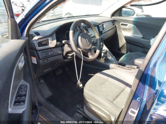 KNDCB3LC1K5251131 KIA NIRO LX