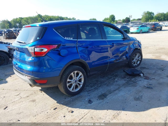 Ford ESCAPE SE 2017 1FMCU9GD5HUC10754 Image 4