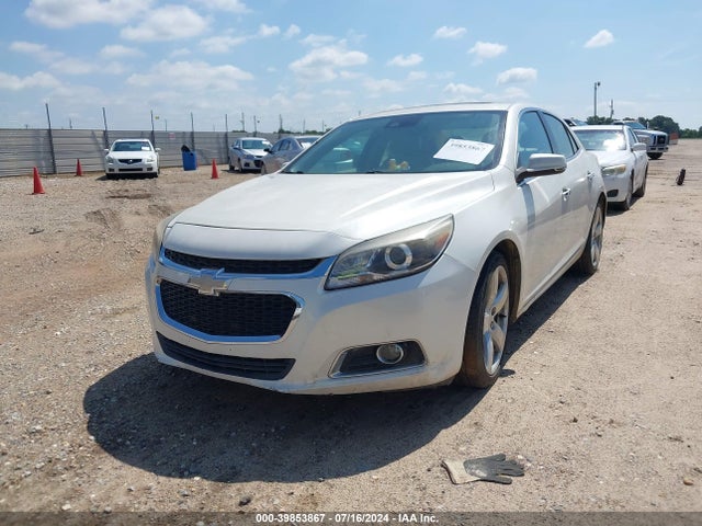 Chevrolet Malibu 2lz 2014 1G11J5SX2EF241337 Image 2