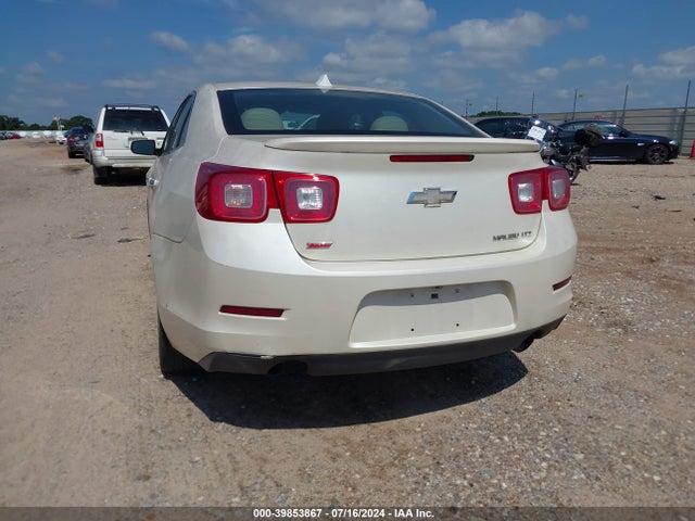 Chevrolet Malibu 2lz 2014 1G11J5SX2EF241337 Image 3