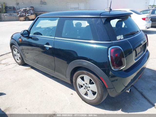 2017 MINI HARDTOP WMWXP5C59H3B77932 Photo 2