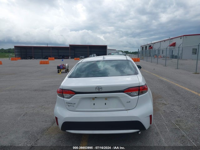 Toyota COROLLA LE 2022 5YFEPMAE2NP293609 Image 16