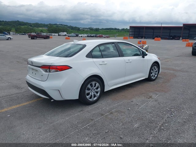 Toyota COROLLA LE 2022 5YFEPMAE2NP293609 Image 4