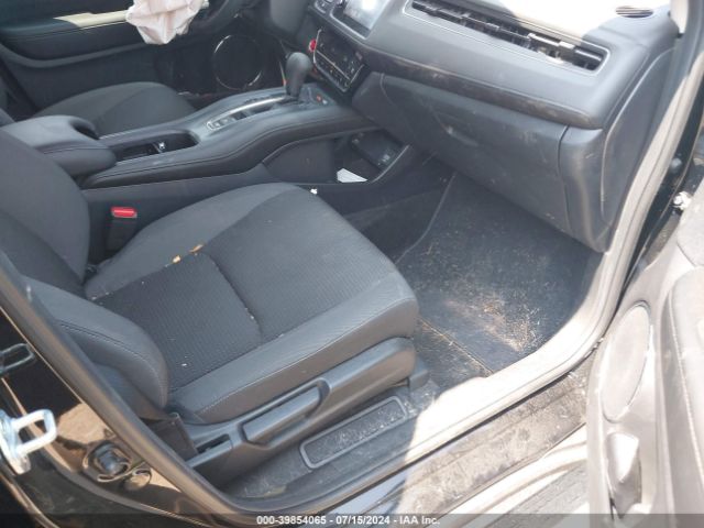 3CZRU6H57NM775991 Honda Hr-v Awd Ex