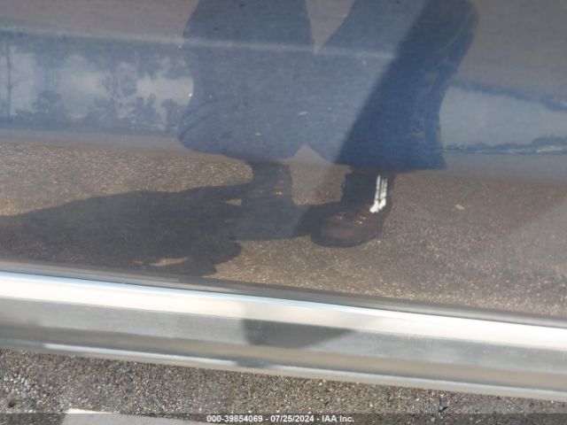 WVGAV7AXXGW597459 Volkswagen TIGUAN SE