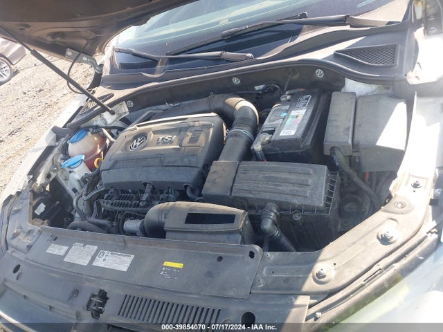 1VWAT7A32FC069287 Volkswagen Passat 1.8t Wolfsburg Edition