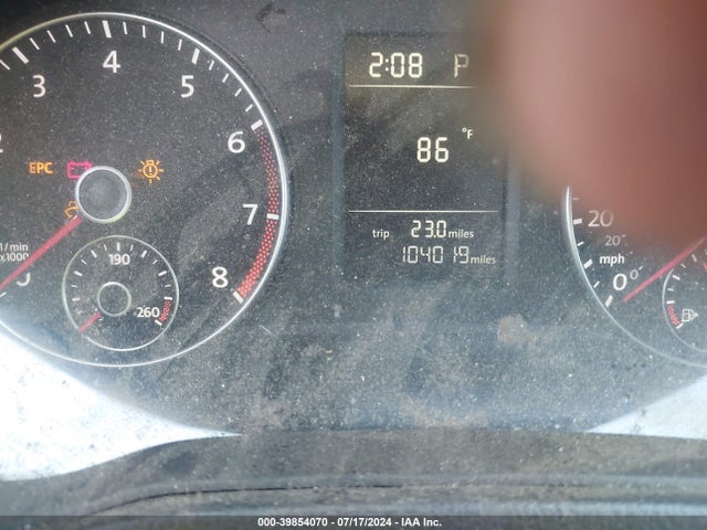 1VWAT7A32FC069287 Volkswagen Passat 1.8t Wolfsburg Edition