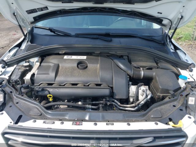 YV4902RK9F2751910 Volvo Xc60 T6
