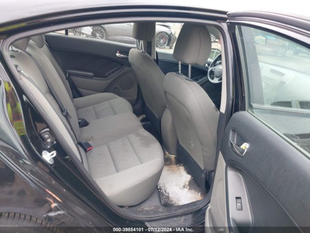 KNAFK4A63G5538071 KIA FORTE LX