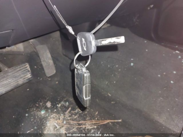 1GCVKREC2FZ166208 Chevrolet Silverado 1500 1lt