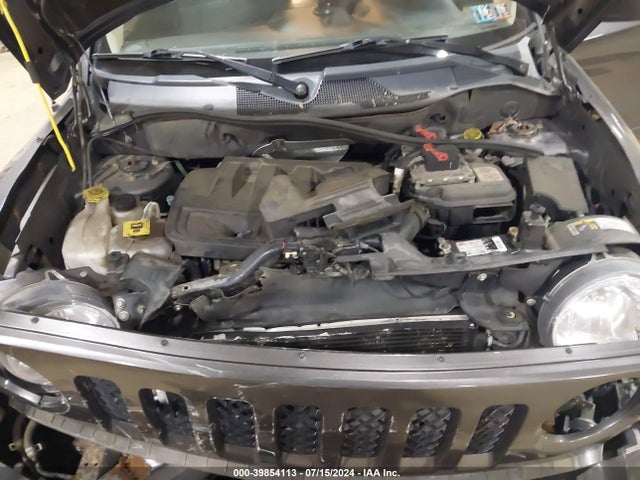 1C4NJRFB8ED905117 Jeep Patriot Latitude