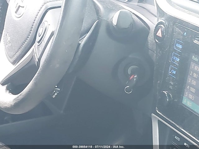 Toyota COROLLA SE 2018 5YFBURHE0JP759885 Image 11