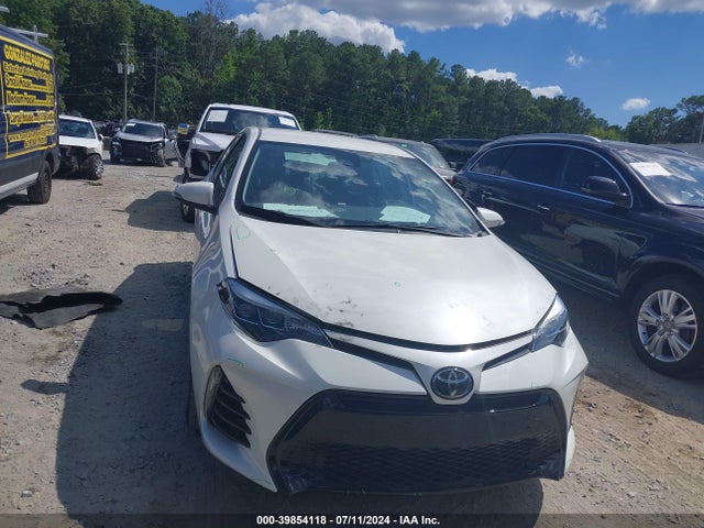 Toyota COROLLA SE 2018 5YFBURHE0JP759885 Image 12