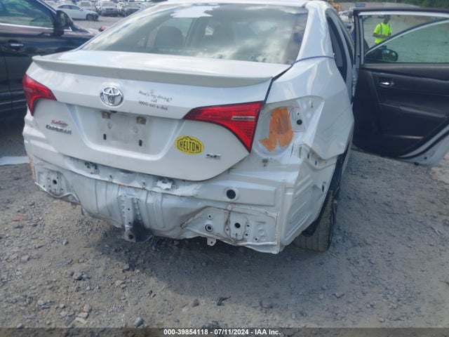 Toyota COROLLA SE 2018 5YFBURHE0JP759885 Image 6
