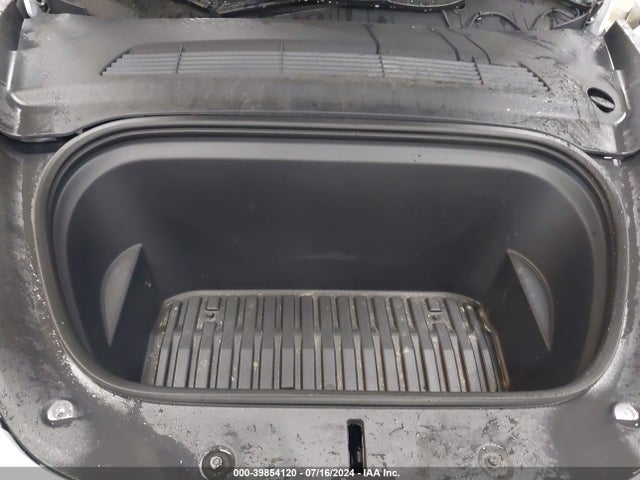 2023 TESLA MODEL Y 7SAYGDEE7PA170782 Photo 9
