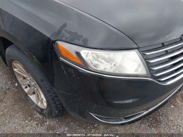 2LMHJ5NK8HBL00922 Lincoln Mkt Livery