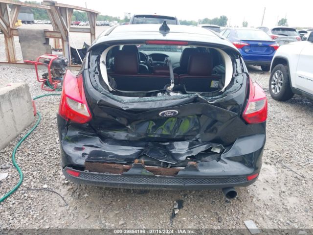 1FADP3N20EL269779 Ford Focus Titanium