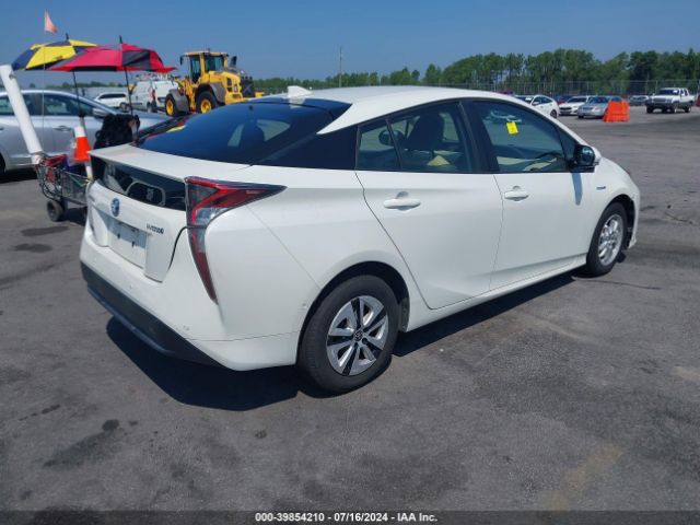 JTDKARFU5H3051962 Toyota Prius Four