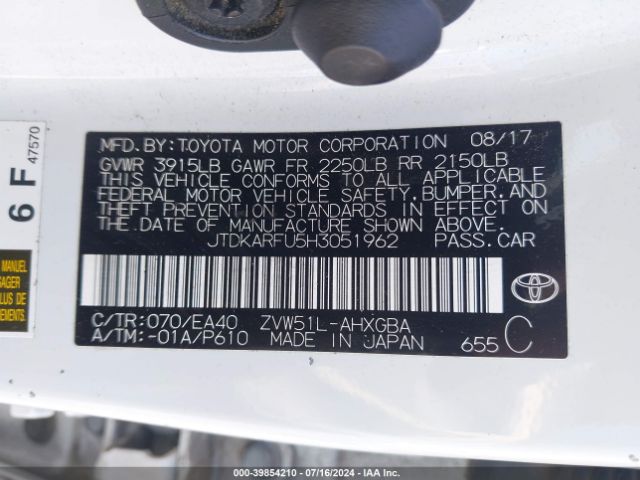 JTDKARFU5H3051962 Toyota Prius Four