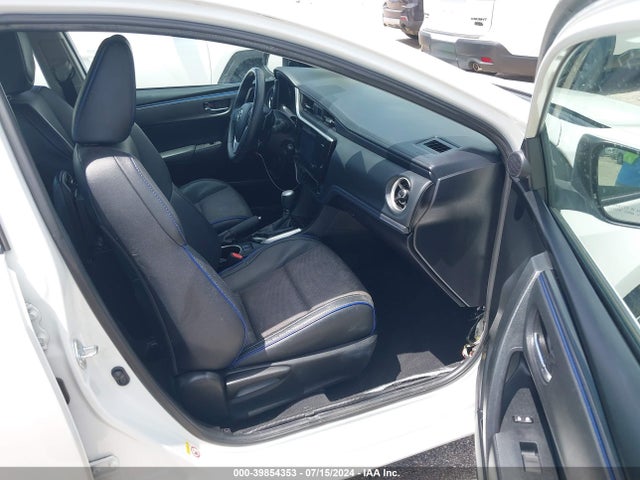 Toyota COROLLA SE 2017 5YFBURHE6HP627515 Image 5